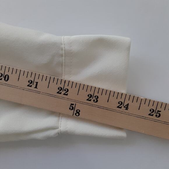 Vintage 1970s Collared Tuxedo Front Blouse Button Down Ivory Long Sleeve Size 12 - Picture 10 of 10